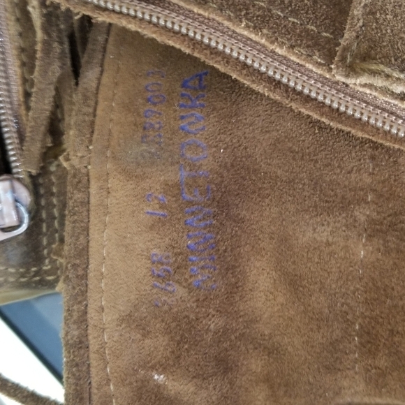 Minnetonka Moccasins size 12 children size - Picture 9 of 9